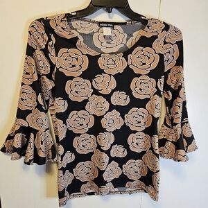 Double Take Size Small Floral Top
